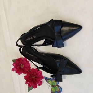 Shoes black low tops with heel straps